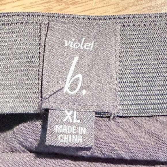 Violet B Lightweight Black A-Line Skirt- Size XL - Picture 6 of 9